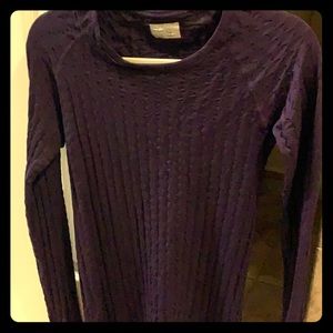 Long sleeve Athleta top